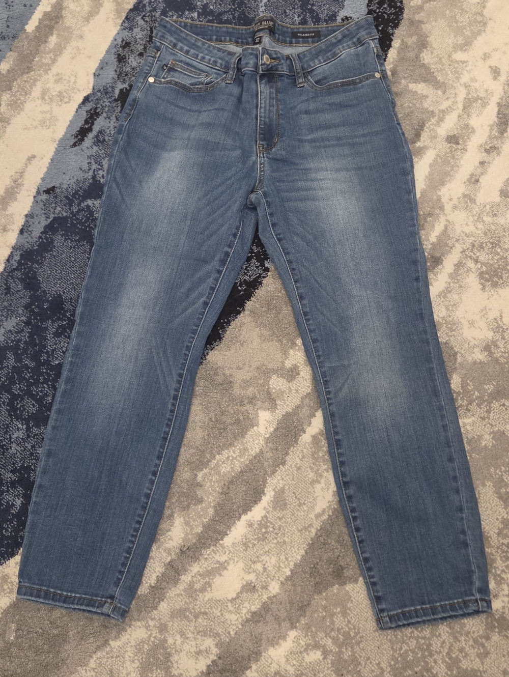 Judy Blue Relaxed Fit Women's Size 32 (16) Medium Blue JB82103-JSMD